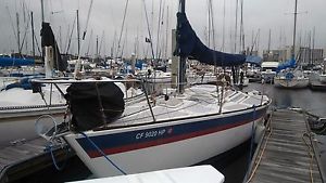 1983 Pearson Flyer sailboat