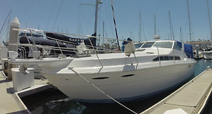 1982 Sea Ray SRV 369 Express Cruiser T-Top