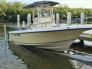 2004 Key West 2300 Bluewater