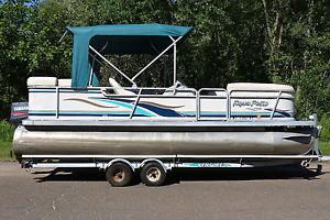 2000 Godfrey Marine AP210P