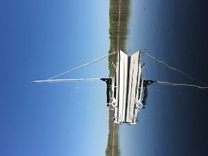 1997 Macgregor 26X Loaded with extras Honda 50hp 4 Stroke