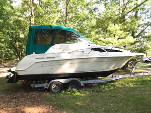 1998 Campion Victoria 797 26ft cudy cabin