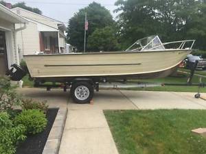 1970 Starcraft Holiday 18ft Aluminum boat