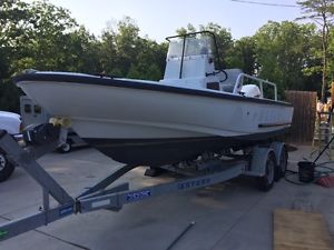 Boston Whaler 19'8