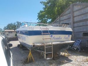 1998 Chris Craft 336 Commander