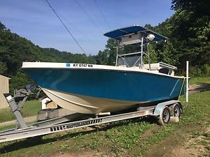 Mako Boat 200HP Mercury Saltwater Motor Center Console