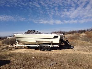 1976 Glastex Cuddy Cabin