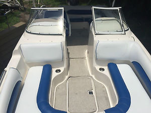 2006 HURRICANE SD 217 Sun Deck  Yamaha 150 4-stroke only 337hours!