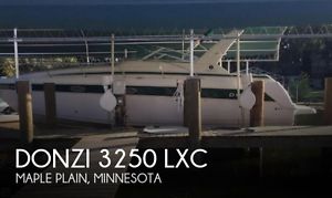 1999 Donzi 3250 LXC Used