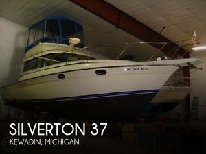 1990 Silverton 37