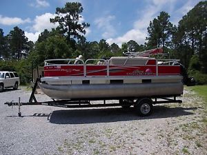 2015 Bass Tracker BASS BUGGY 18DLX