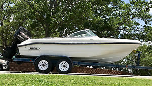 2001 Boston Whaler Ventura 180