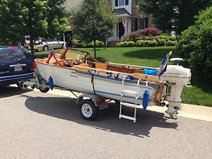 1959 Sorg Boat Company Runabout, Rough Water